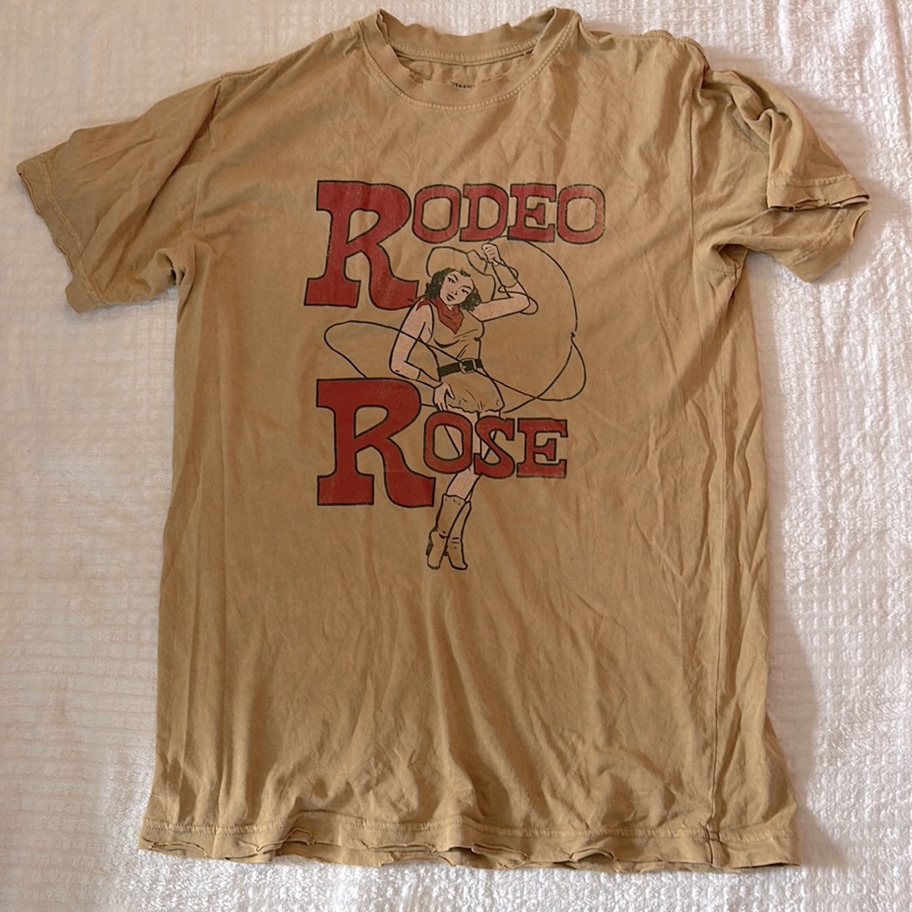 Rodeo Rose Tee